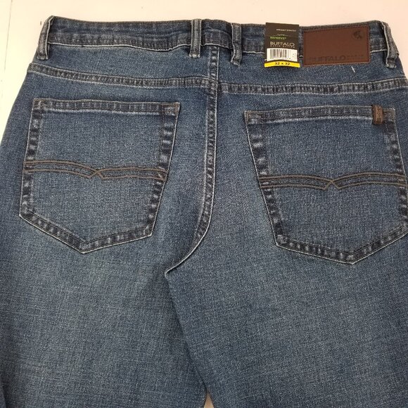 NWT Buffalo David Bitton Jackson Straight Repreve Stretch Denim Men's Size 32x32 - Picture 2 of 9